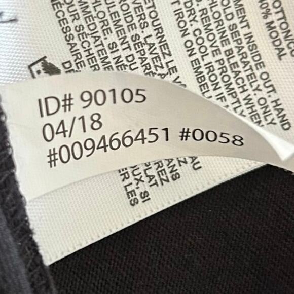 Express Women Tshirt Top Short Sleeve Sequin Black Grunge Princess Punk Size XS - Picture 7 of 7